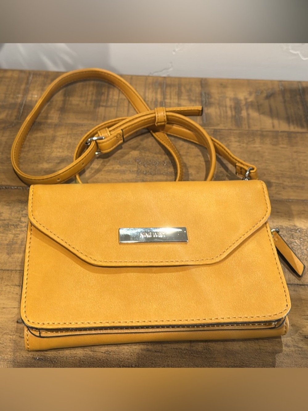 Nine West 2-in-1 Wallet Crossbody Bag Sunflower Mustard Yellow